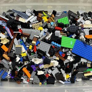 4lbs of Assorted Legos